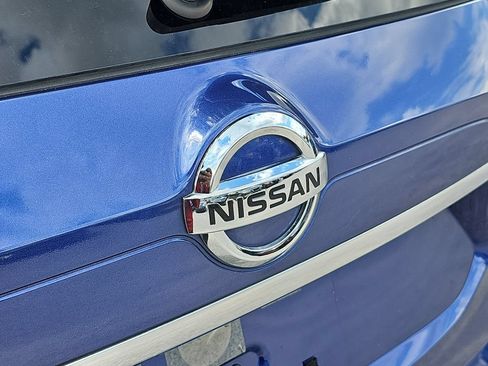 Used 2019 Nissan Rogue SV FWD image 31