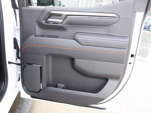 New 2026 GMC Sierra 1500 AT4 w/ AT4 Premium Package AWD/4WD image 42