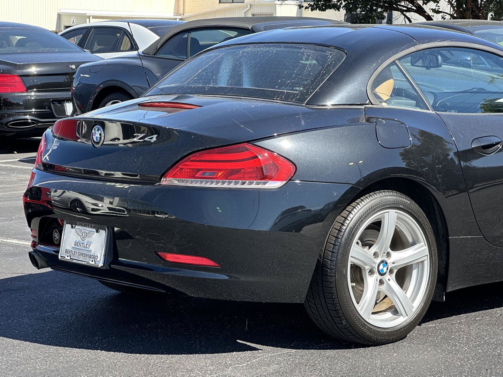Used 2011 BMW Z4 sDrive30i RWD image 36