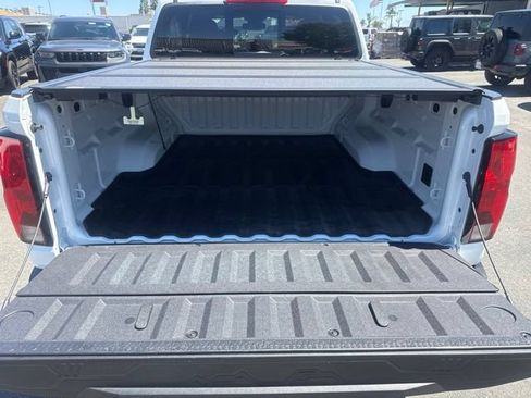 Used 2024 Chevrolet Colorado LT w/ LT Convenience Package II AWD/4WD image 24
