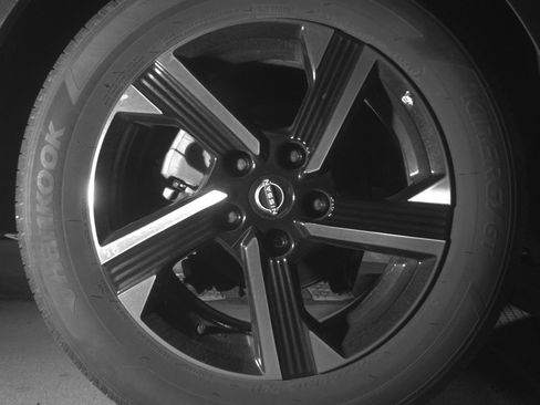 Used 2025 Nissan Altima 2.5 SV image 15