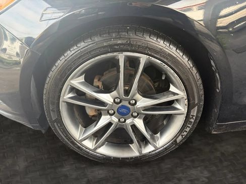 Used 2016 Ford Fusion Titanium FWD image 36