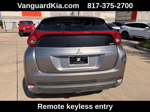 Used 2019 Mitsubishi Eclipse Cross ES AWD/4WD image 3