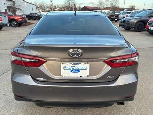 Used 2023 Toyota Camry XLE image 6