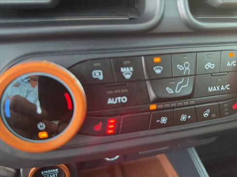 Used 2024 Ford Maverick Lariat w/ FX4 Off-Road Package image 19