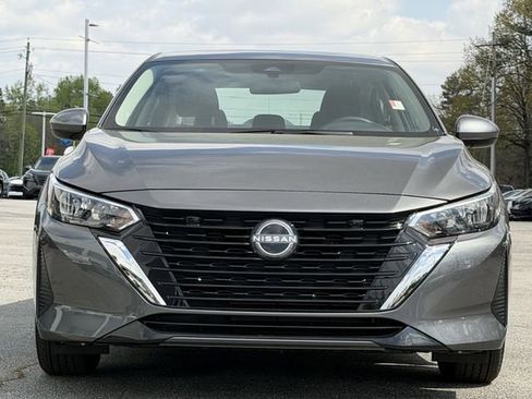 Used 2025 Nissan Sentra S image 3