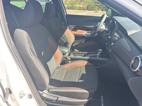 Certified 2024 Nissan Kicks SR image 24