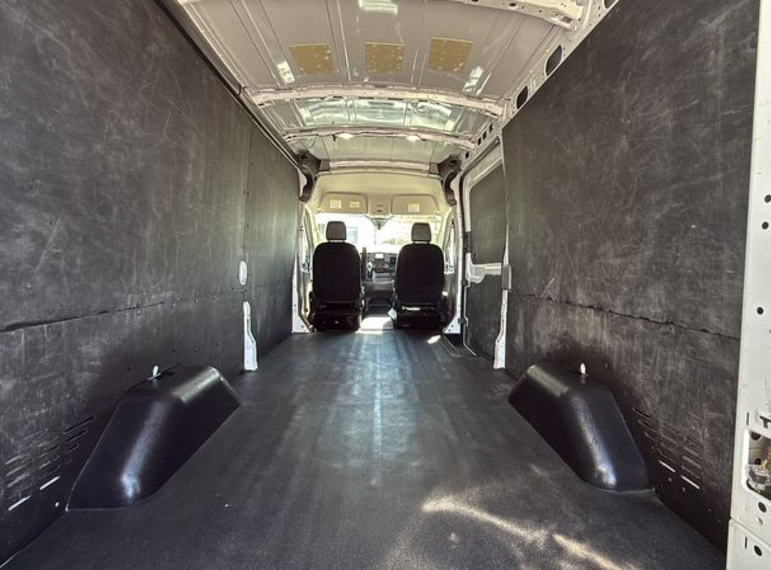 Used 2023 Ford Transit 250 Medium Roof AWD w/ Load Area Protection Package image 15