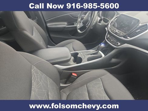Used 2018 Chevrolet Volt LT image 3