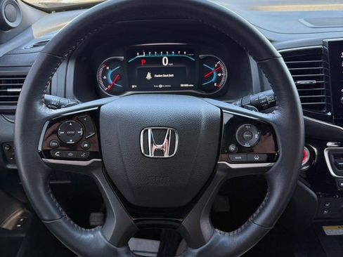 Used 2022 Honda Pilot Black Edition image 14