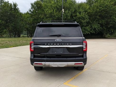 Used 2023 Ford Expedition Max Limited AWD/4WD image 4
