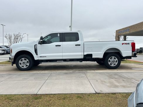 New 2026 Ford F350 XLT w/ FX4 Off-Road Package image 57