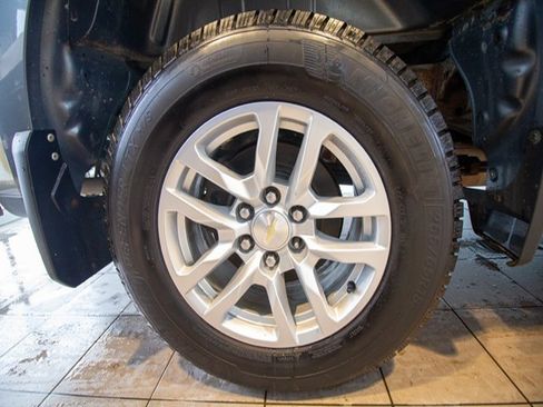 Used 2019 Chevrolet Silverado 1500 LT w/ All-Star Edition image 26