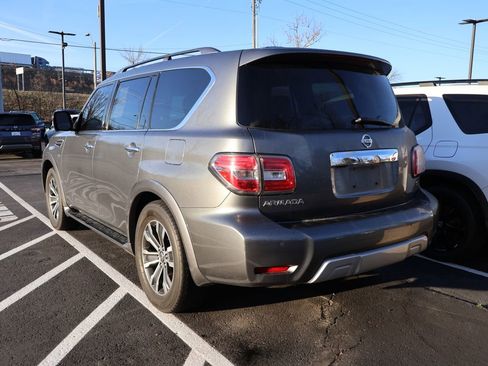 Used 2017 Nissan Armada SL w/ Technology Package image 5