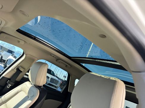 New 2026 Lincoln Corsair Reserve AWD/4WD image 26