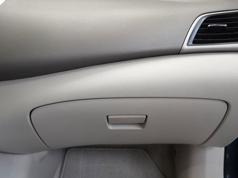 Used 2014 Nissan Sentra SL w/ Premium Package FWD image 34