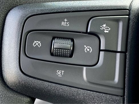 Used 2024 Chevrolet Silverado 1500 Custom AWD/4WD image 10