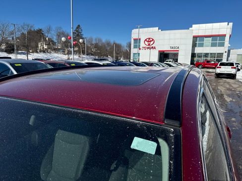 Used 2021 Toyota RAV4 XLE w/ Convenience Package image 42