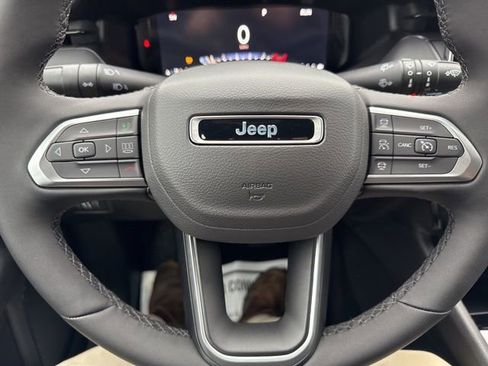 New 2026 Jeep Compass Limited w/ Sun, Sound & Navigation Group image 32