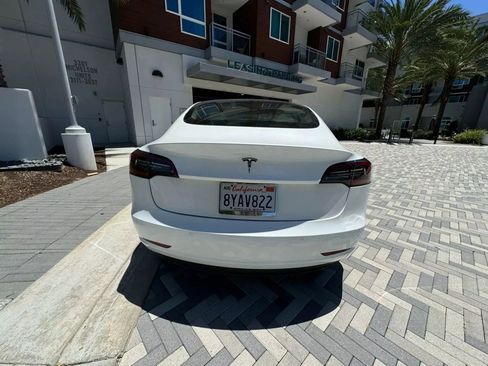 Used 2023 Tesla Model 3 Standard Range image 7