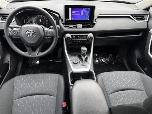 New 2025 Toyota RAV4 XLE image 22