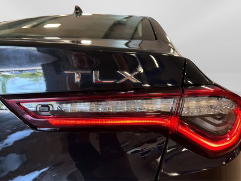 Used 2022 Acura TLX w/ Technology Package FWD image 45
