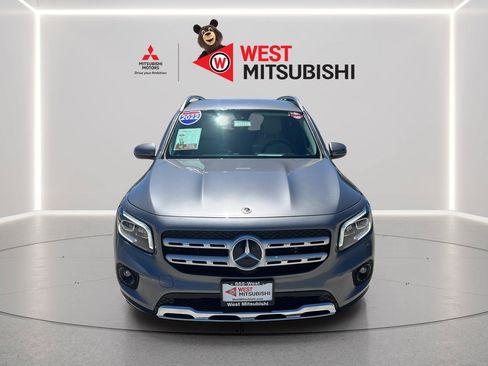 Used 2022 Mercedes-Benz GLB 250 image 2