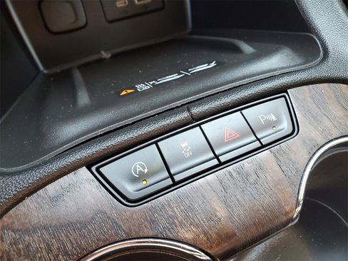 Used 2020 GMC Acadia Denali image 27