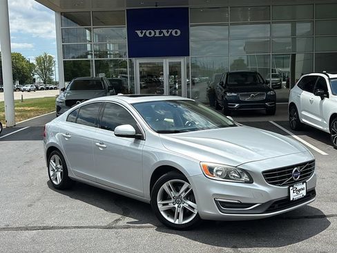 Used 2015 Volvo S60 T5 Premier FWD image 2