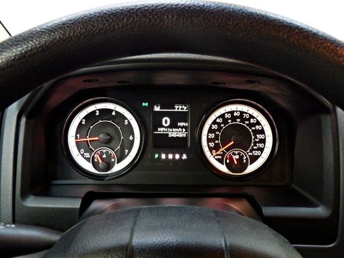 Used 2017 RAM 1500 Tradesman w/ Power & Remote Entry Group RWD image 11