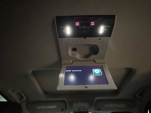 Used 2019 Chevrolet Tahoe Premier image 27