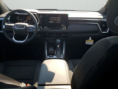 New 2026 GMC Canyon Elevation w/ Convenience Package image 30