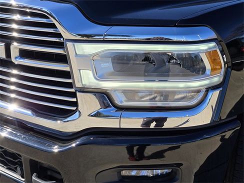 Used 2024 RAM 3500 Laramie image 8