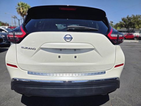 Used 2019 Nissan Murano S FWD image 32