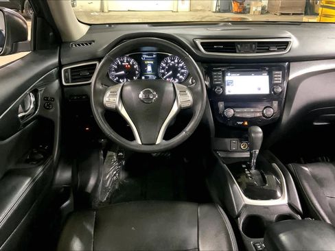 Used 2016 Nissan Rogue SL w/ SL Premium Package image 6