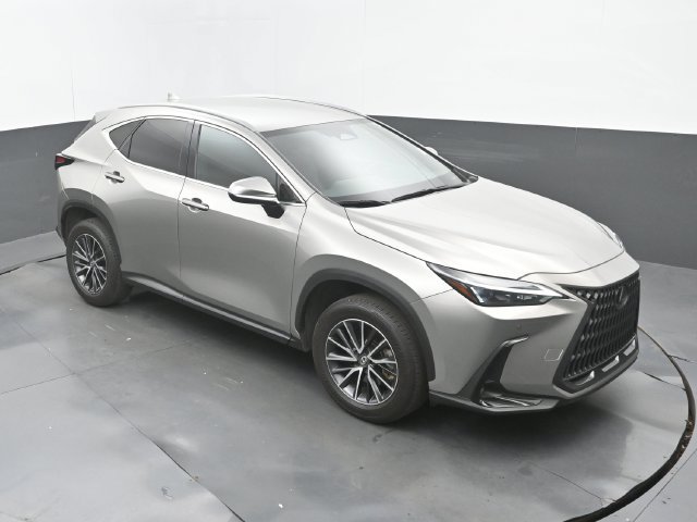 Used 2025 Lexus NX 250 FWD w/ Accessory Package (Z1) image 13
