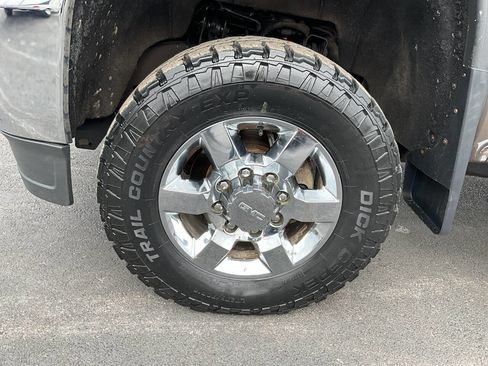 Used 2015 GMC Sierra 2500 SLT w/ Snow Plow Prep Package image 15