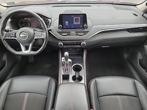 Used 2024 Nissan Altima 2.5 SR FWD image 20