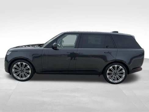 New 2026 Land Rover Range Rover Long Wheelbase SE AWD/4WD image 3