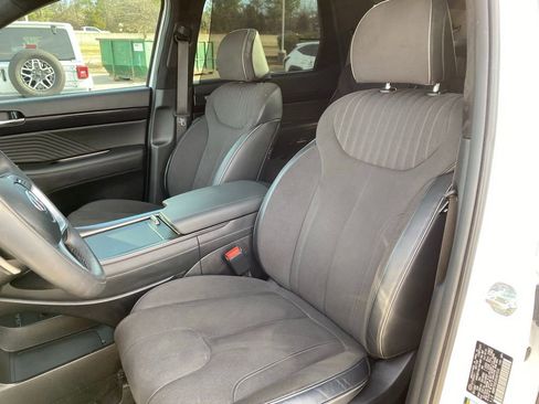 Used 2025 Hyundai Palisade Calligraphy image 20