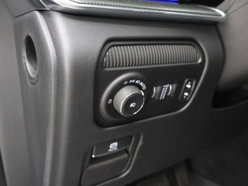 Used 2022 Jeep Grand Wagoneer Series II AWD/4WD image 41