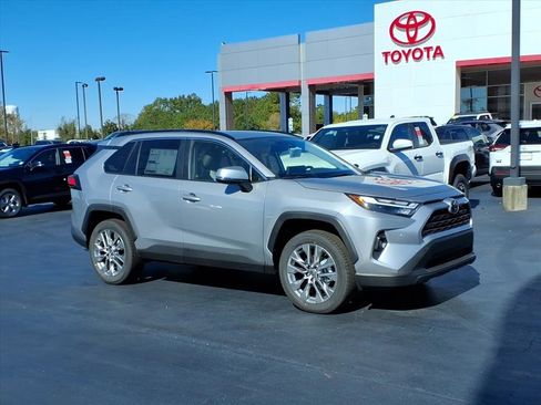 New 2025 Toyota RAV4 XLE Premium image 1