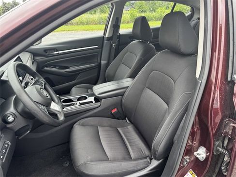 Used 2023 Nissan Altima 2.5 SV image 21
