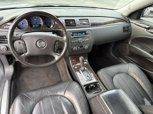 Used 2006 Buick Lucerne CXS w/ Driver Confidence Package FWD image 19