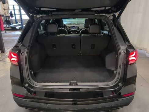 Used 2024 Chevrolet Equinox RS FWD image 15