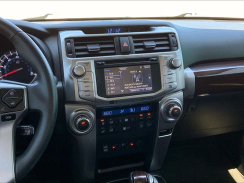 Used 2016 Toyota 4Runner Limited image 6