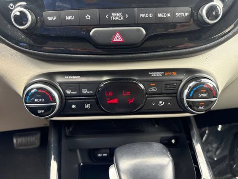 Used 2020 Kia Soul EX FWD image 18