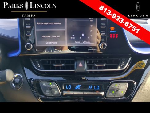 Used 2021 Toyota C-HR XLE image 18