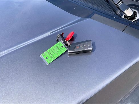 Used 2024 Lexus GX 550 w/ Accessory Package (31) image 12