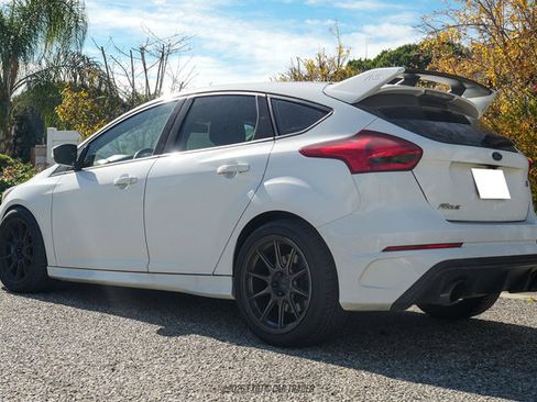 Used 2016 Ford Focus RS image 6